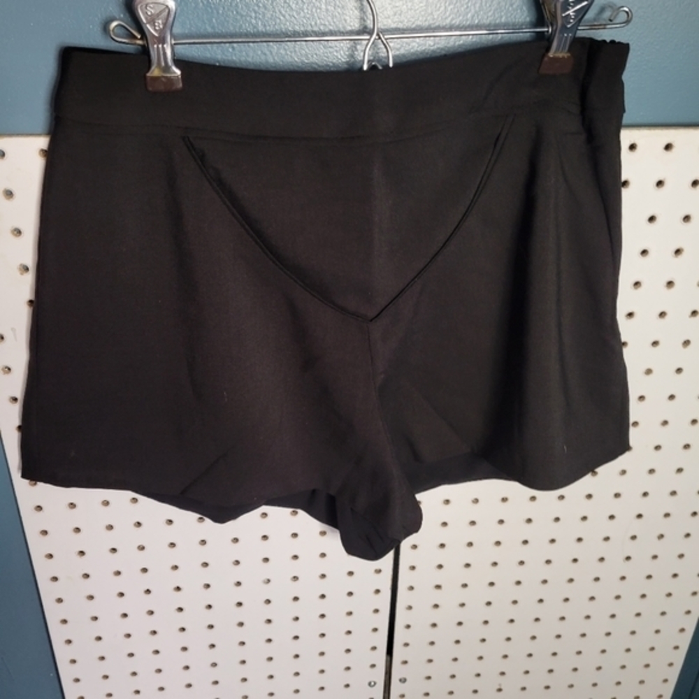 Line‎ & Dot NWT black short shorts size small